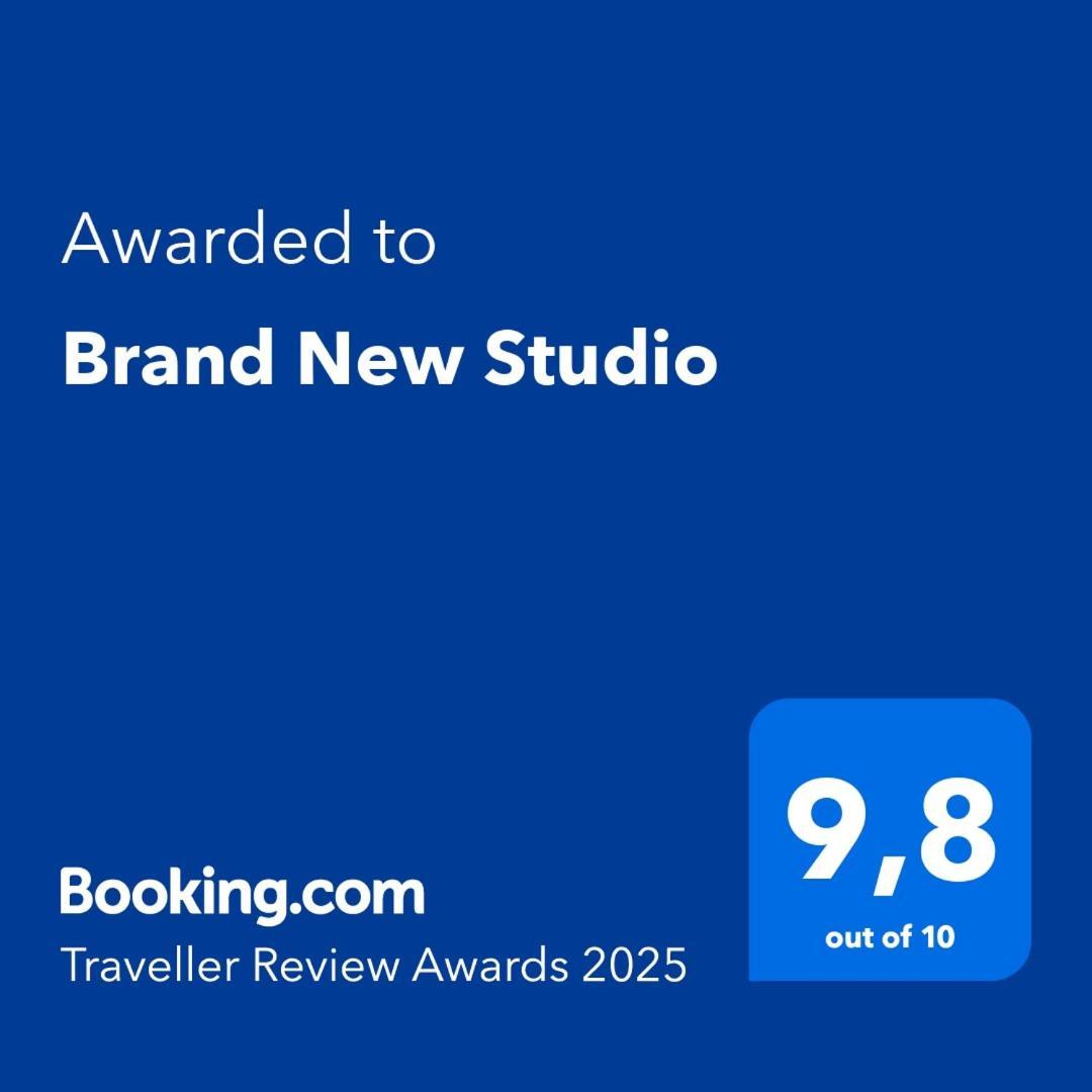 Brand New Studio 베날마데나코스타 외부 사진